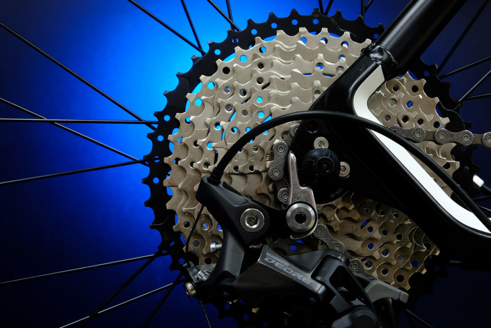 LORAK Sel 9780 Матовый Чёрный/Белый рама 19 (на рост 171-182)