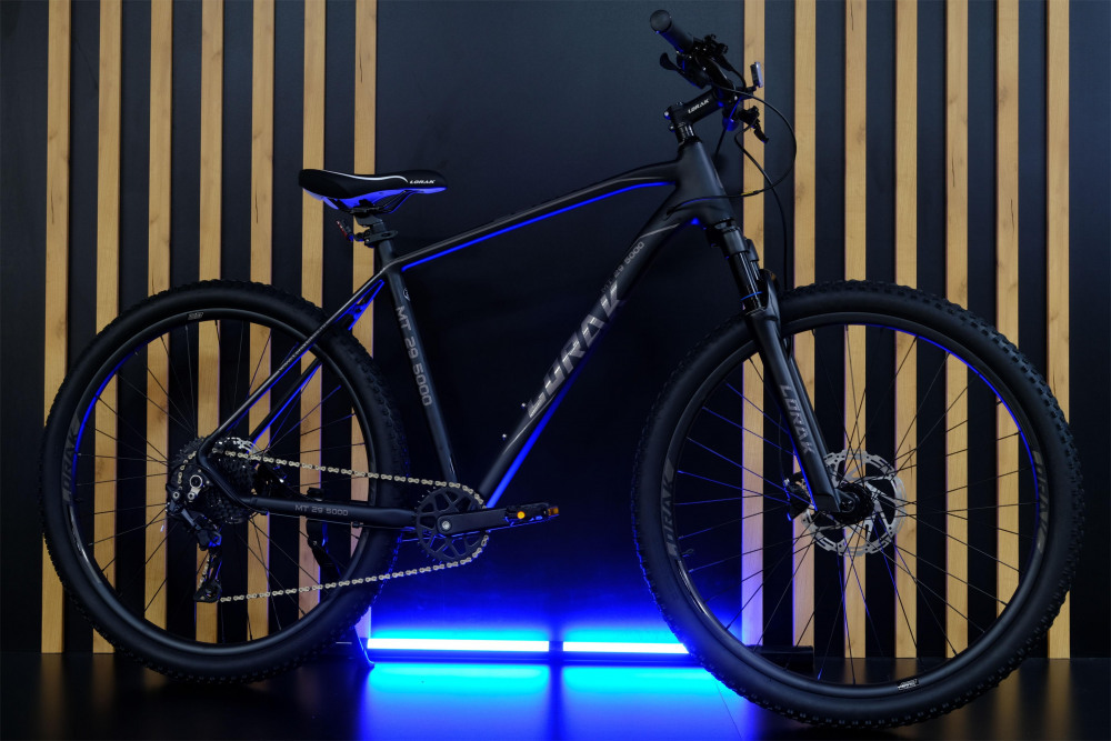 LORAK MT 29 - 5000 Матовый Чёрный/Серый рама 23 (на рост 188-203)